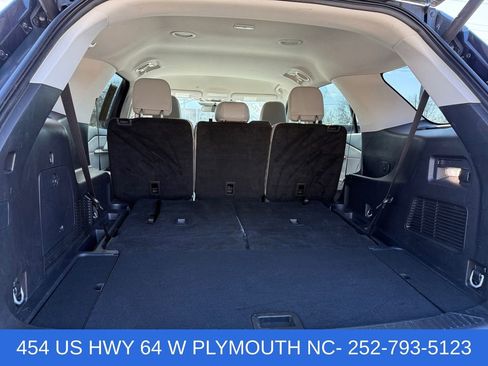 Certified 2025 Ford Explorer Active w/ Active Comfort Package AWD/4WD image 17