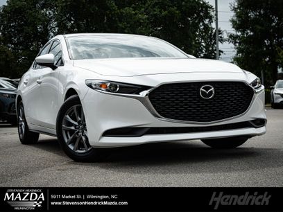 New 2025 MAZDA MAZDA3 s