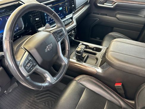 Used 2023 Chevrolet Silverado 1500 LT Trail Boss w/ Protection Package image 10