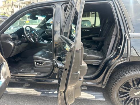 Used 2016 Cadillac Escalade Platinum AWD/4WD image 13
