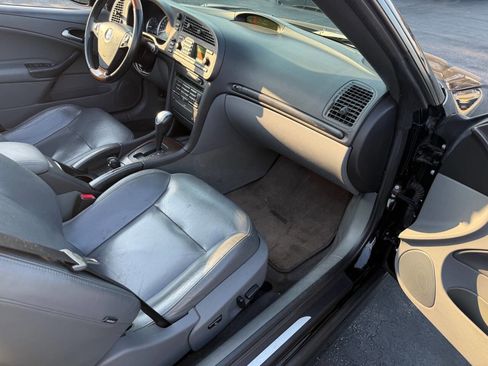 Used 2004 Saab 9-3 Arc image 21