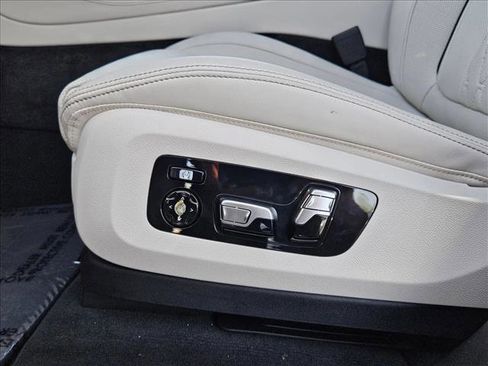 New 2026 BMW X5 xDrive40i w/ M Sport Package image 4