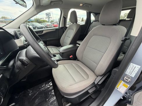 Used 2022 Ford Escape S FWD image 9