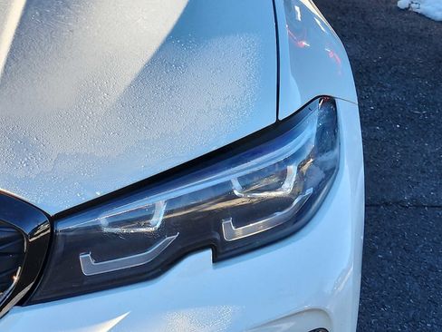 Certified 2022 BMW M340i w/ Driving Assistance Package image 9