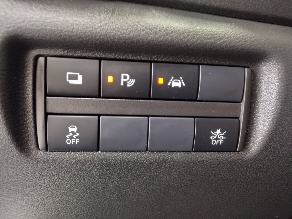 Used 2025 Nissan Versa S FWD image 22