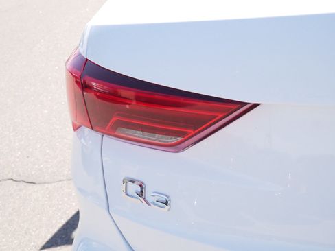 Used 2025 Audi Q3 2.0T Premium image 17