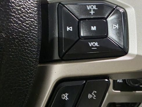 Used 2019 Ford F250 Lariat w/ Lariat Ultimate Package image 6