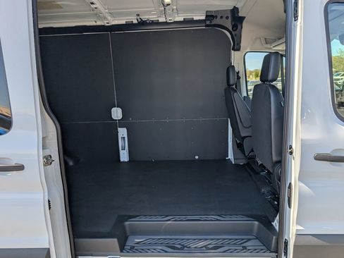 New 2026 Ford Transit 250 148 Medium Roof RWD image 8