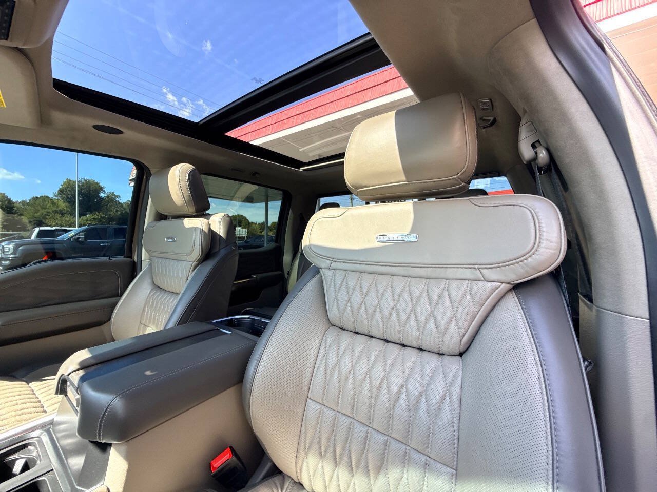 Used 2026 Ford F450 Platinum w/ Platinum Plus Package AWD/4WD image 36