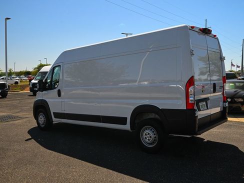 Used 2025 RAM ProMaster 3500 w/ Convenience Group FWD image 7