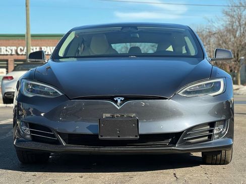 Used 2018 Tesla Model S 100D image 12