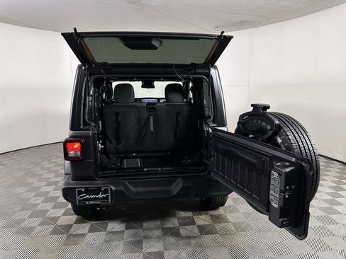 Used 2024 Jeep Wrangler Sport AWD/4WD image 27