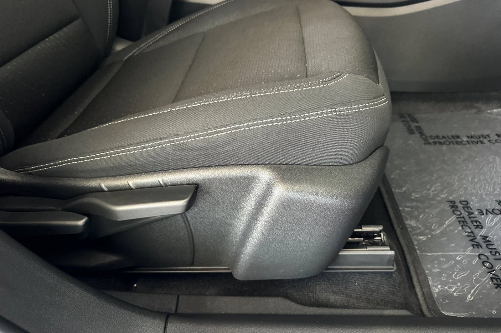 Used 2025 Chevrolet Blazer EV LT FWD image 23
