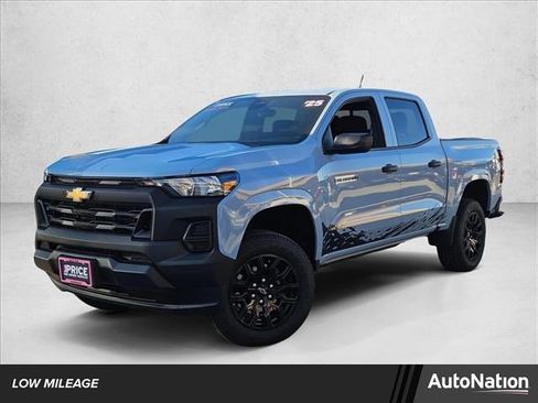 Certified 2025 Chevrolet Colorado W/T w/ WT Custom Package image 1