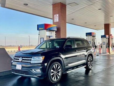 Used 2018 Volkswagen Atlas SEL image 2
