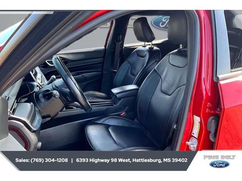 Used 2022 Jeep Compass Limited AWD/4WD image 18