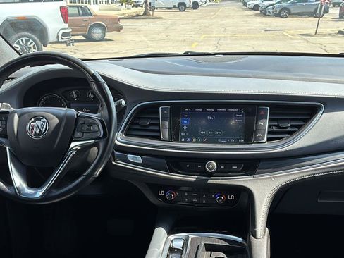 Certified 2023 Buick Enclave Essence FWD image 25