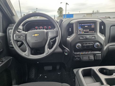 New 2026 Chevrolet Silverado 1500 Custom image 4