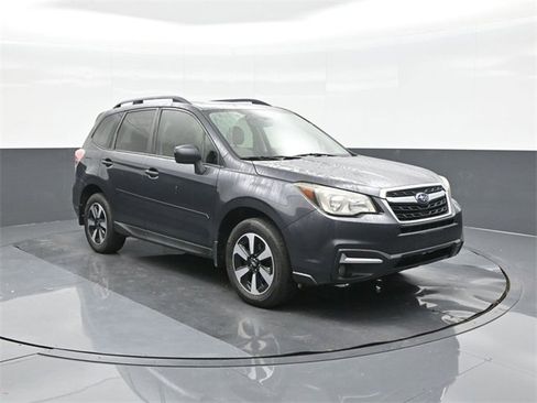 Used 2017 Subaru Forester 2.5i Premium image 22