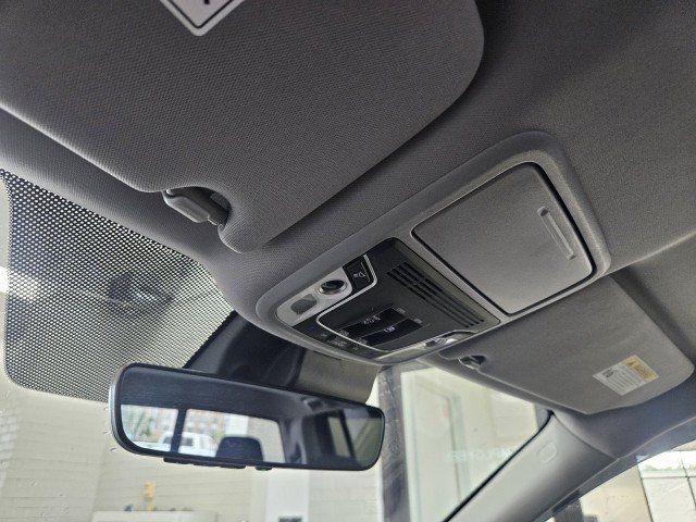 Used 2025 Honda Ridgeline RTL image 24