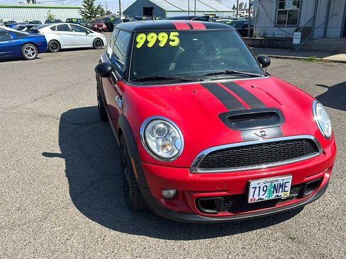 Used 2011 MINI Cooper John Cooper Works image 1