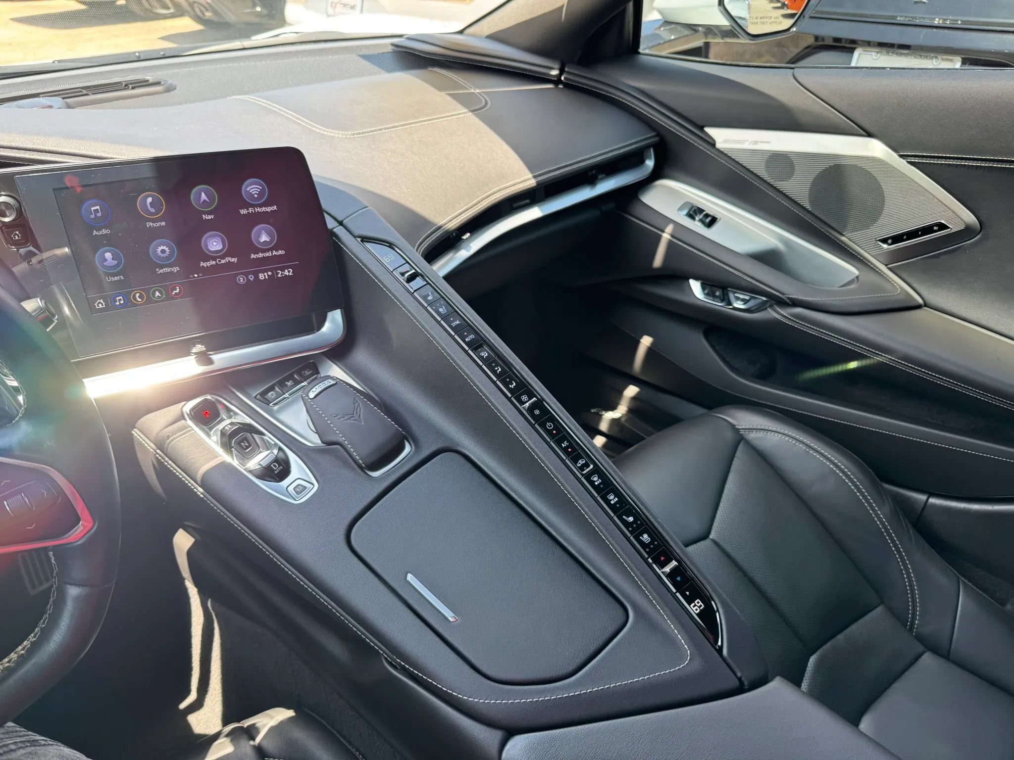 Used 2021 Chevrolet Corvette Stingray Preferred Cpe w/ Engine Appearance Package RWD image 40