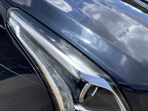 Used 2018 Cadillac XT5 Luxury w/ Driver Awareness Package image 50