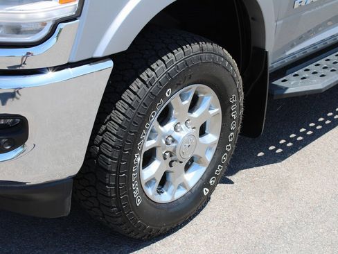 Used 2020 RAM 2500 Laramie image 15