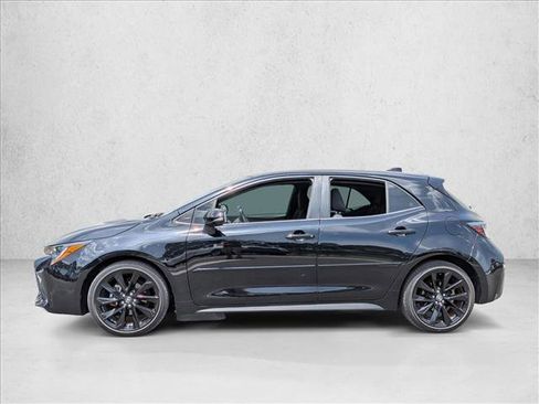 Used 2020 Toyota Corolla SE FWD image 2