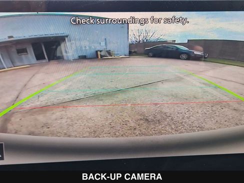 New 2026 Nissan Pathfinder SV image 31