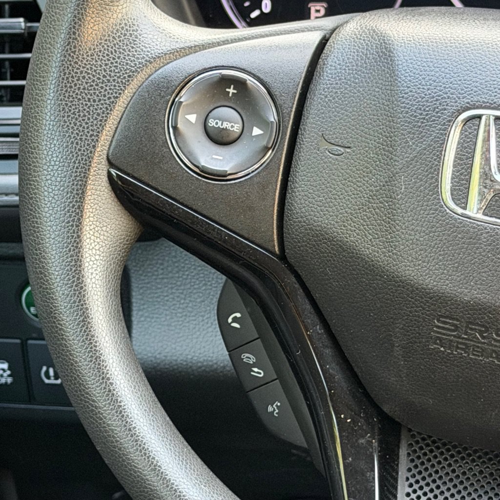 Used 2019 Honda HR-V LX image 34