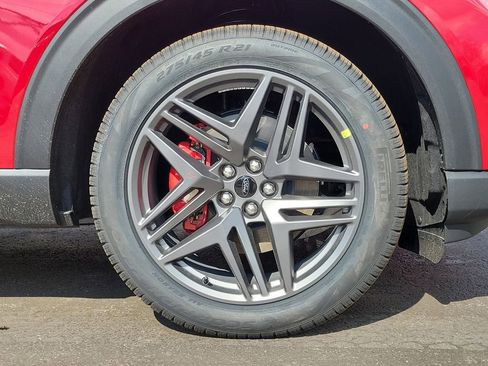 New 2026 Ford Explorer ST w/ Sun And Sound Package image 9