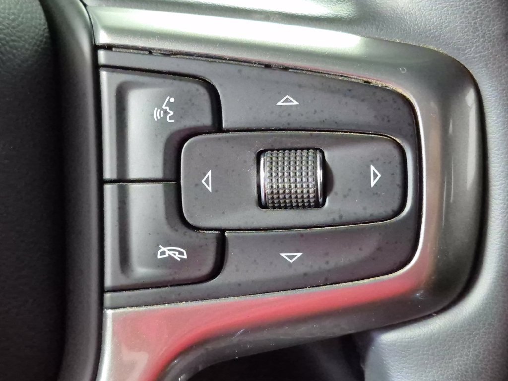 Used 2025 Chevrolet Silverado 1500 LT Trail Boss w/ Convenience Package II AWD/4WD image 13