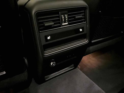 Used 2025 Porsche Cayenne GTS image 30