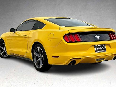 Used 2015 Ford Mustang Coupe w/ Equipment Group 051A image 4