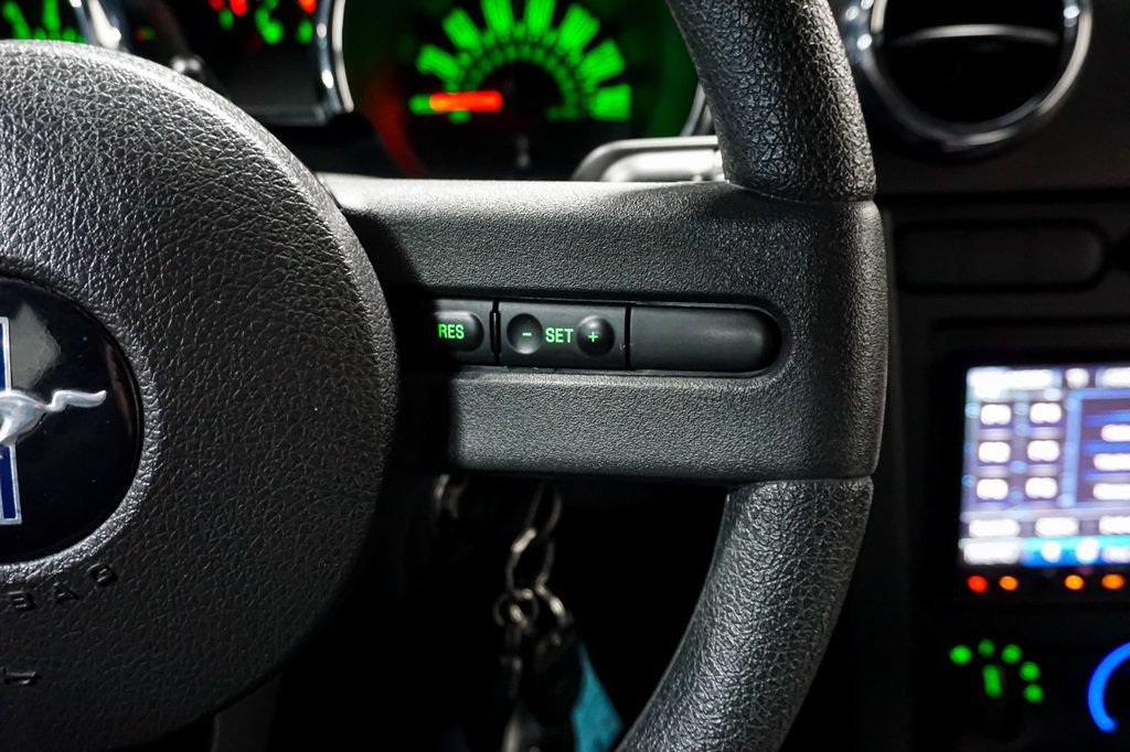 Used 2007 Ford Mustang GT Premium RWD image 41
