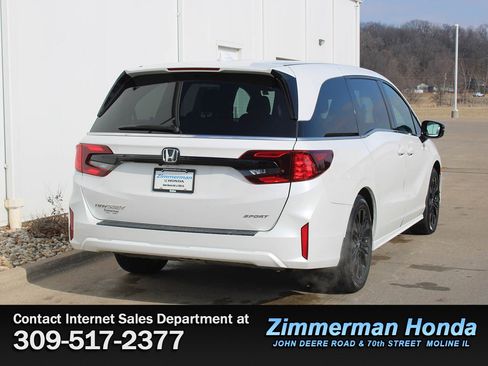 Certified 2025 Honda Odyssey Sport-L image 2