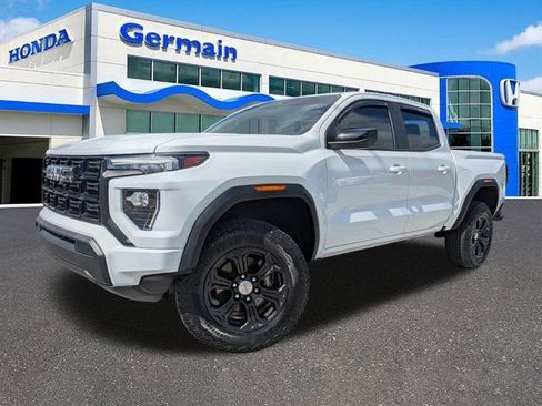 Used 2023 GMC Canyon Elevation RWD image 1