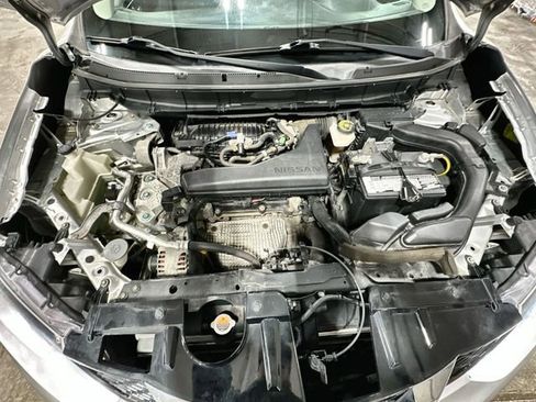 Used 2015 Nissan Rogue SV AWD/4WD image 21