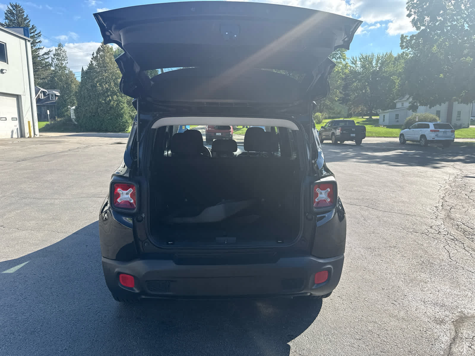 Used 2016 Jeep Renegade Sport w/ Power & Air Group FWD image 15