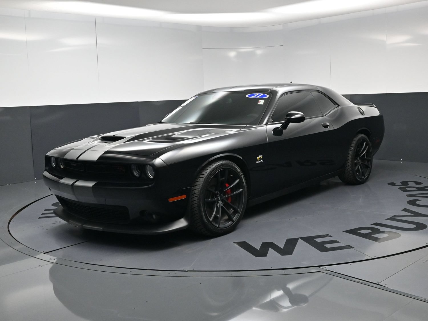 Used 2021 Dodge Challenger R/T Scat Pack RWD image 5