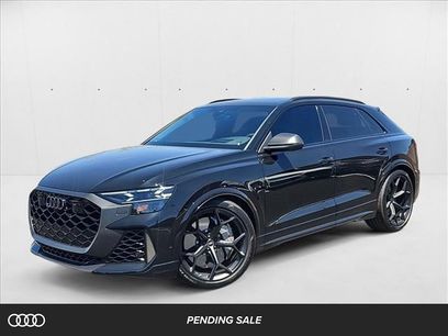New 2025 Audi RS Q8 performance