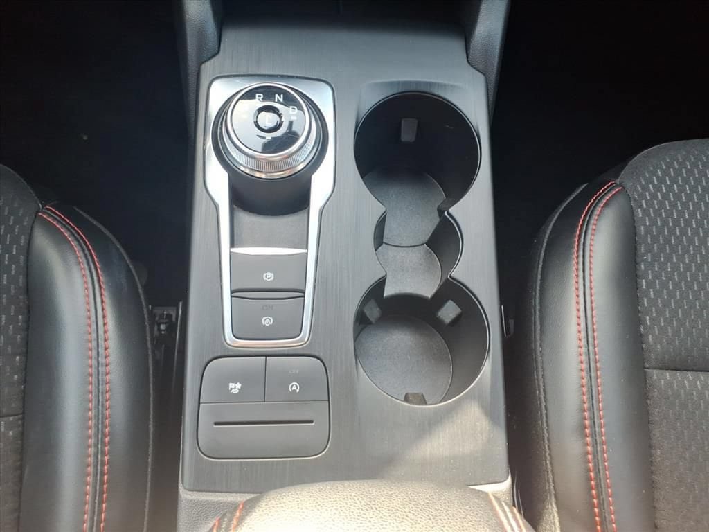 Used 2025 Ford Escape ST-Line FWD image 26