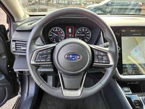 Certified 2025 Subaru Outback Premium image 18