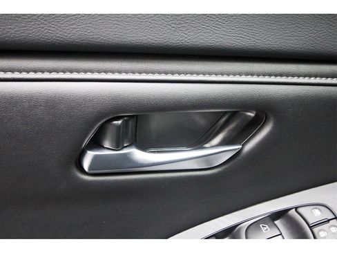 Used 2025 Nissan Sentra SV w/ All-Weather Package image 19