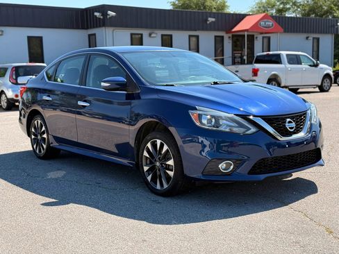 Used 2016 Nissan Sentra SR FWD image 3