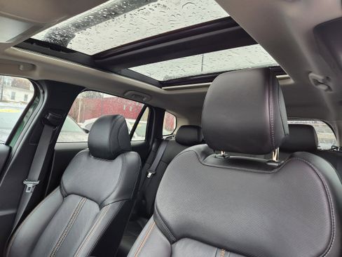 Used 2025 MAZDA CX-50 2.5 Turbo w/ Premium Plus Pkg image 13