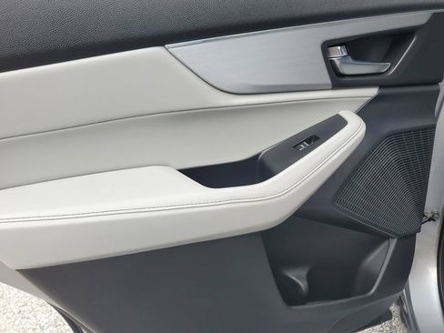 Certified 2024 Acura MDX FWD w/ Technology Package image 15