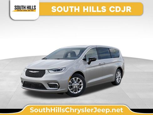 New 2026 Chrysler Pacifica Limited image 1