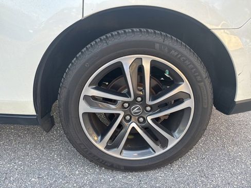 Used 2017 Acura MDX SH-AWD w/ Advance Package image 15